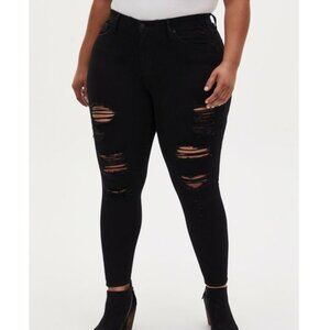 TORRID Plus Size Sky High Skinny Jean Premium Stretch Black Ripped High Waisted